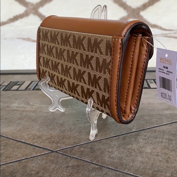 MICHAEL KORS FULTON LG FLP CONTINENTAL WALLET - Picture 16 of 16